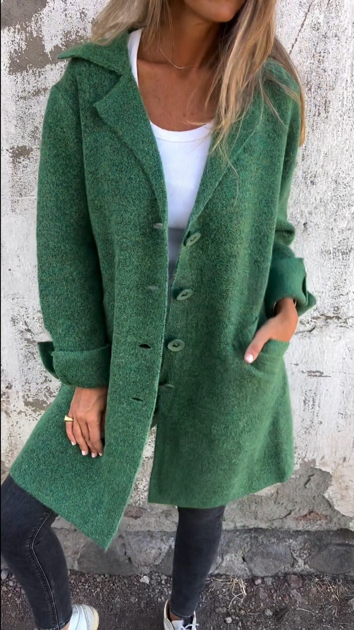 Elegantly Styled Coat for Everyday Wear