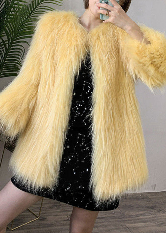 Gracefully Styled Coat for Any Occasion