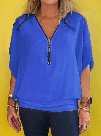 Effortlessly Elegant Top with a Timeless Design