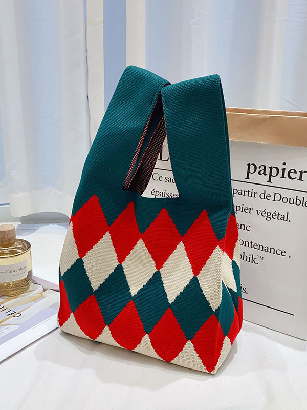 Sophisticated Bag with a Clean Classic Look