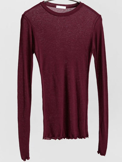 Effortlessly Elegant T-Shirt with a Timeless Design