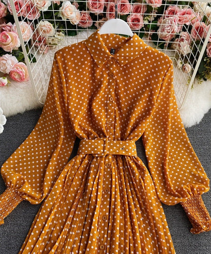 Sophisticated Dress with a Clean Classic Look
