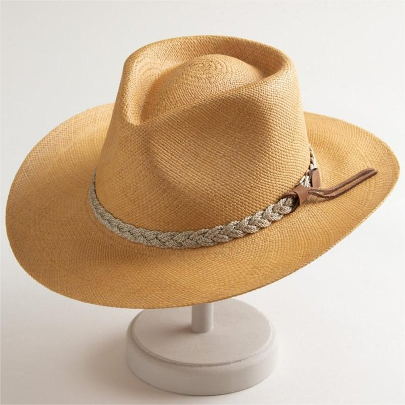 Polished Garment with an Effortless Classic Look