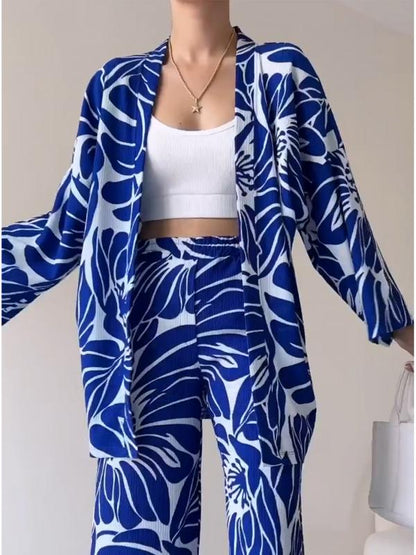 Well Tailored Pullover with a Graceful Silhouette