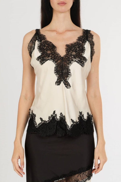 Classic Vintage & Enduringly Stylish Top