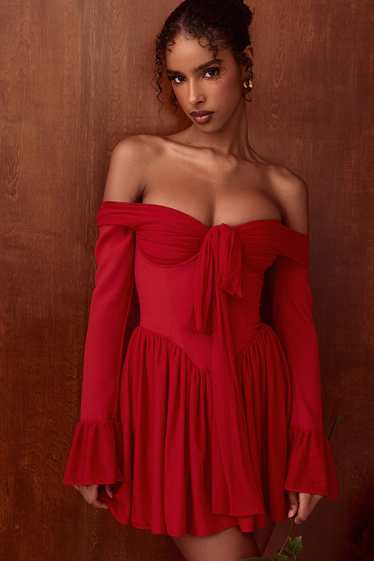 Classic Vintage & Enduringly Stylish Dress