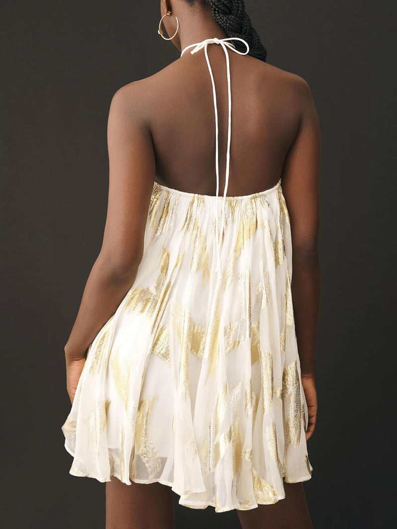 Gracefully Styled Dress for Any Occasion