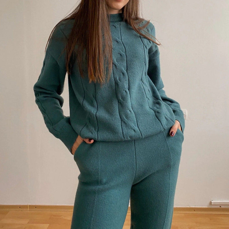 Polished Sweater with an Effortless Classic Look