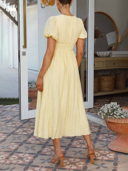 Polished Dress with an Effortless Classic Look
