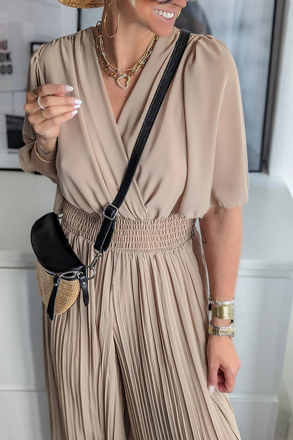 Sophisticated Garment with a Clean Classic Look