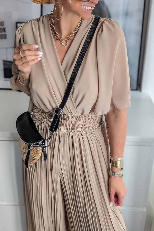 Sophisticated Garment with a Clean Classic Look