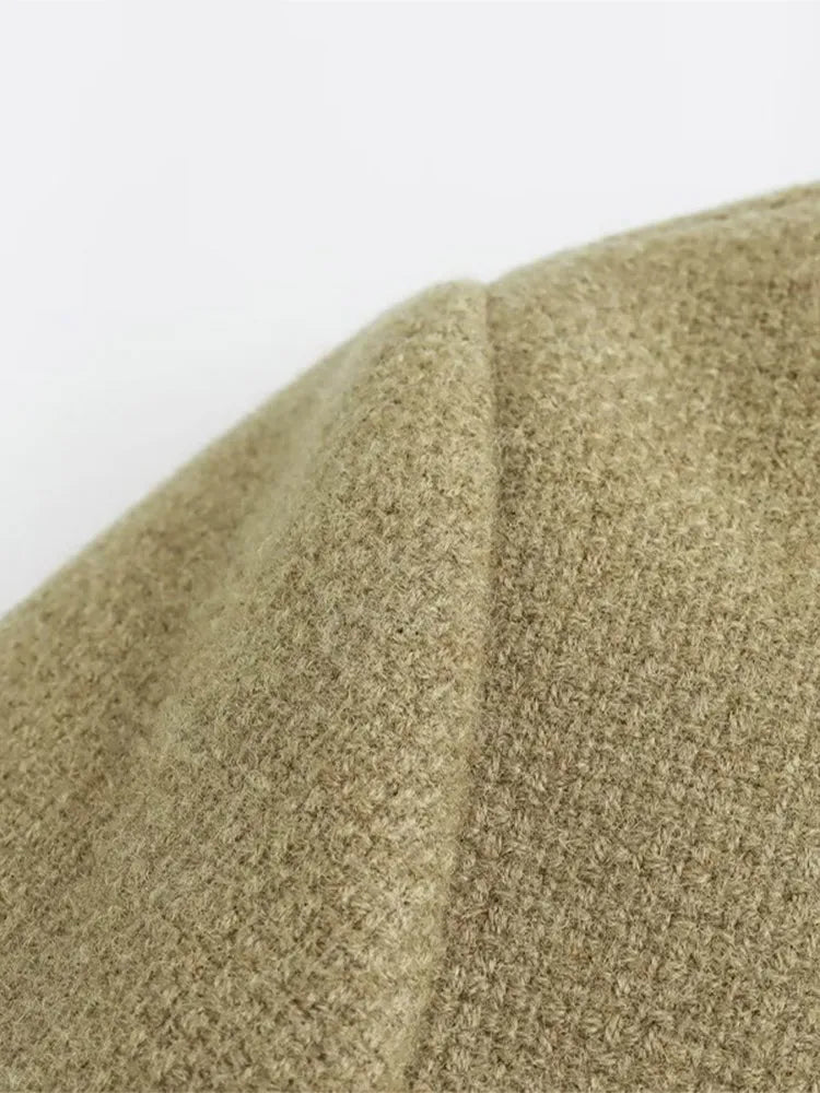 Elegantly Styled Jacket for Everyday Wear
