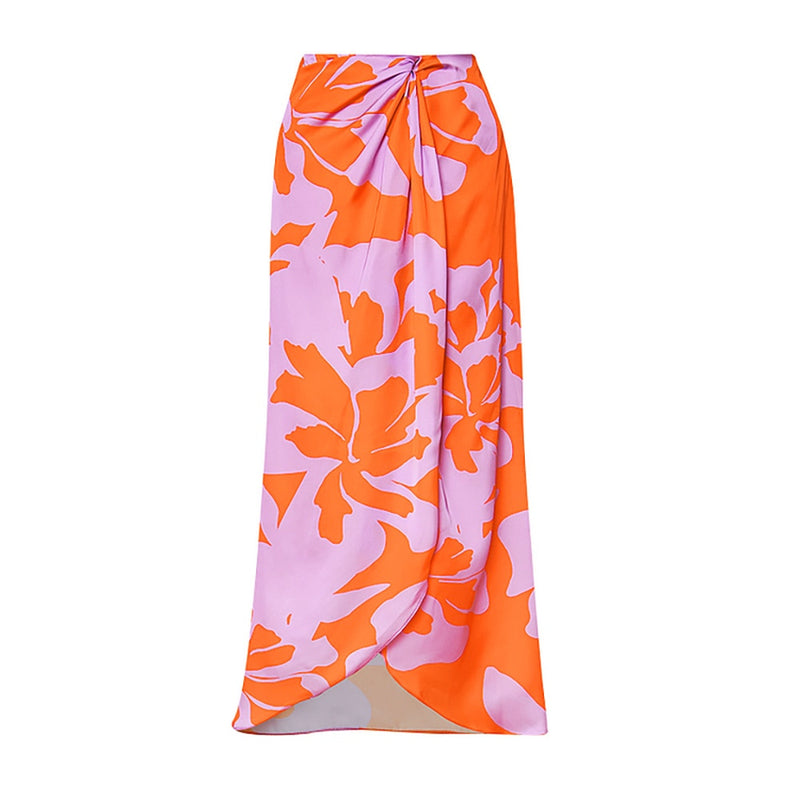 Effortlessly Elegant Swimsuit with a Timeless Design