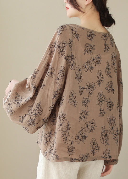 Classic Vintage Shirt with a Flattering Fit