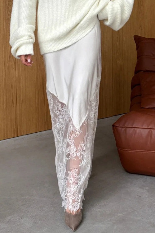 Gracefully Styled Garment for Any Occasion