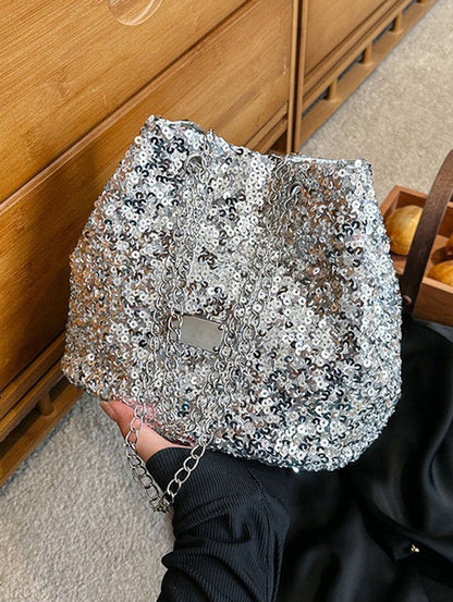 Gracefully Styled Bag for Any Occasion