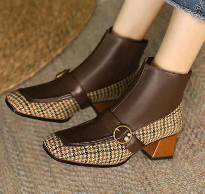 Elegantly Styled Boots for Everyday Wear