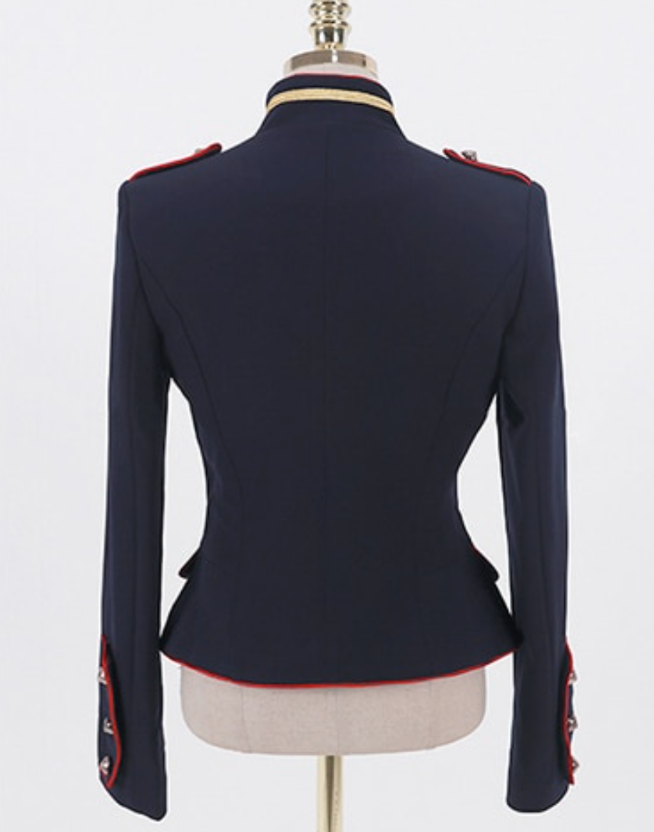 Gracefully Styled Garment for Any Occasion