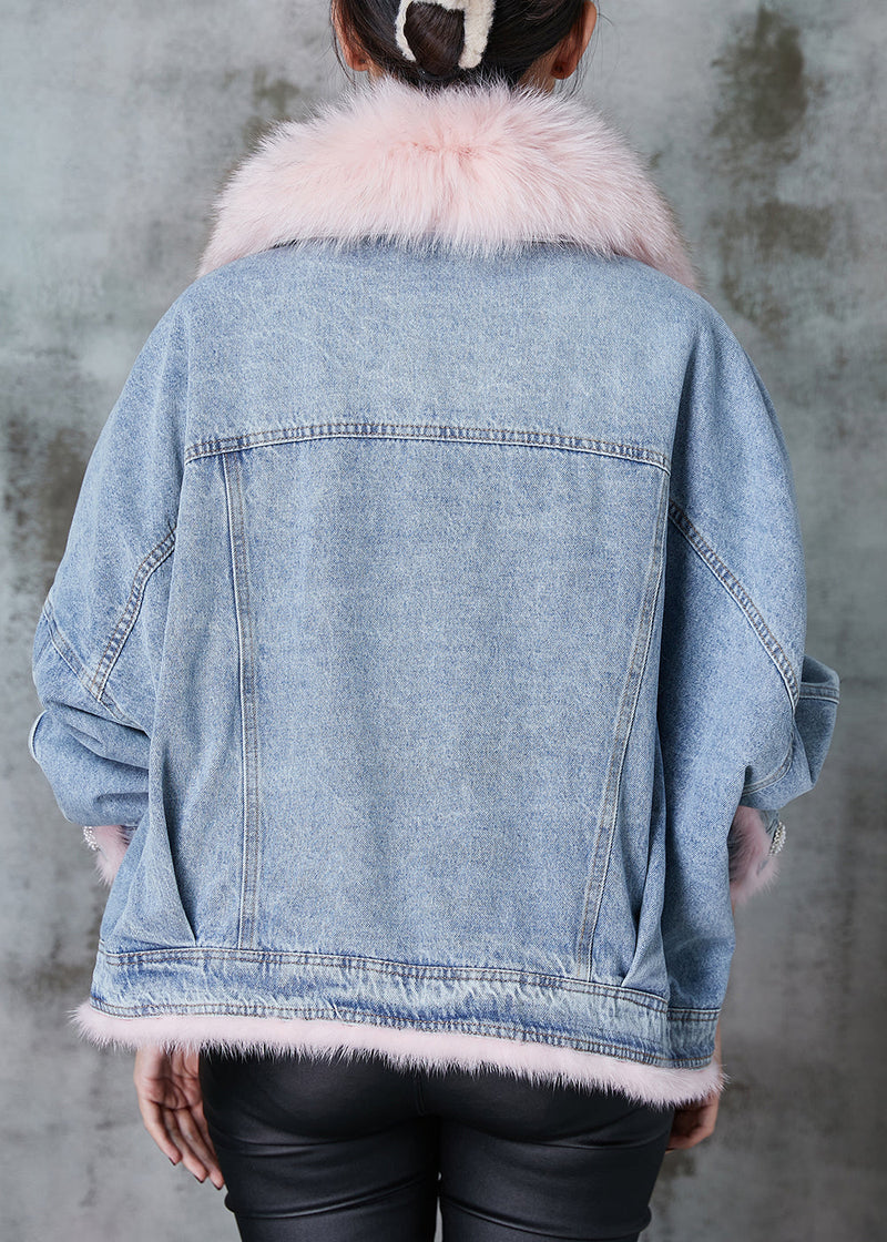 Gracefully Styled Jacket for Any Occasion