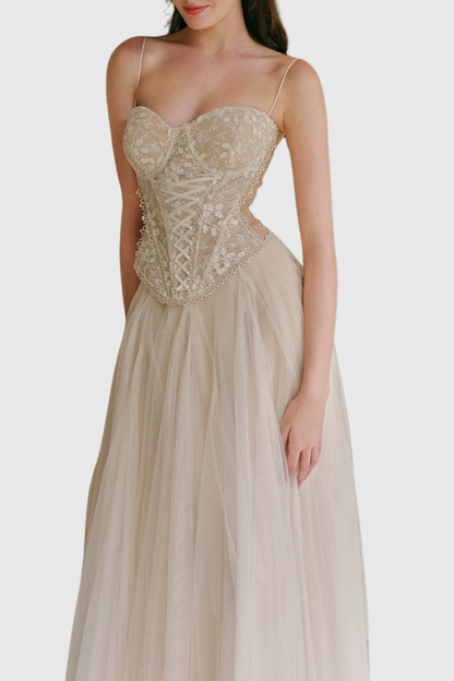 Classic Vintage & Enduringly Stylish Garment