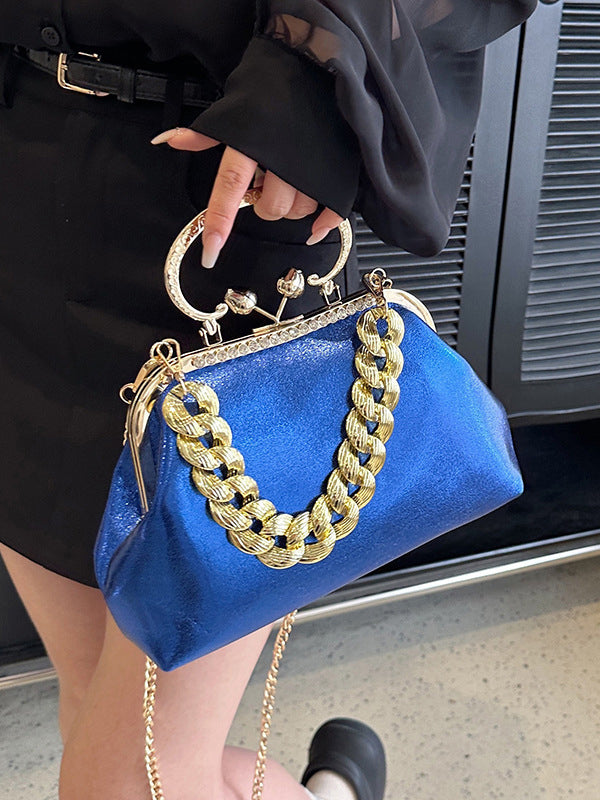 Beautifully Finished Bag in a Timeless Design