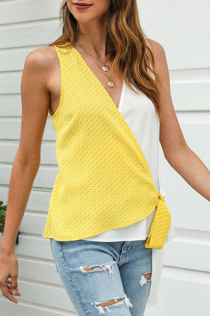 Well Tailored Top with a Graceful Silhouette