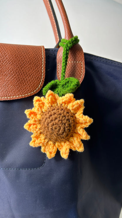 Classic Vintage Bag with a Flattering Fit