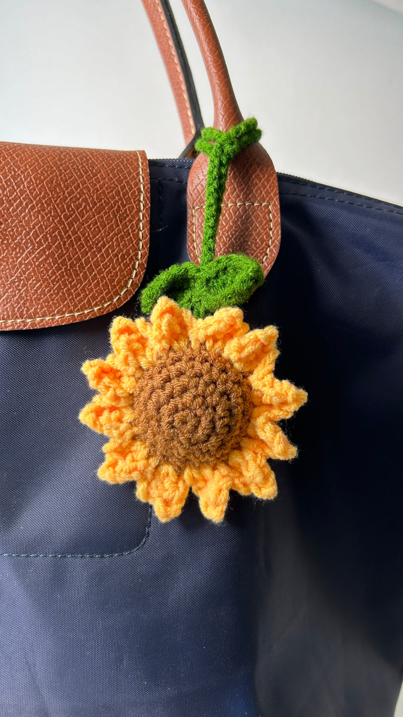 Classic Vintage Bag with a Flattering Fit