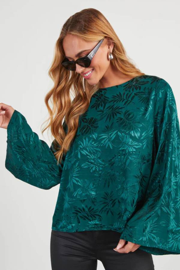 Sophisticated Top with a Clean Classic Look