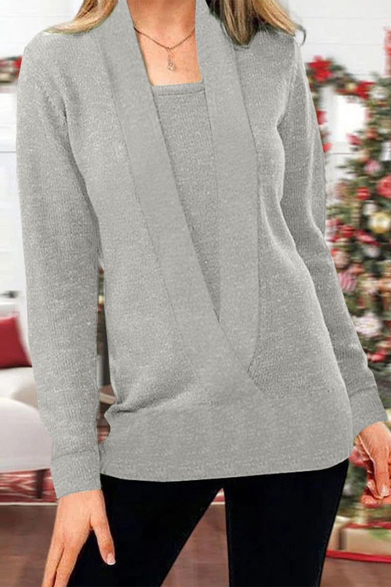 A Vintage Style Top with Delicate Timeless Details