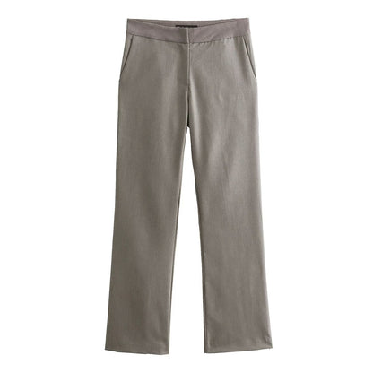 Effortlessly Elegant Pants with a Timeless Design