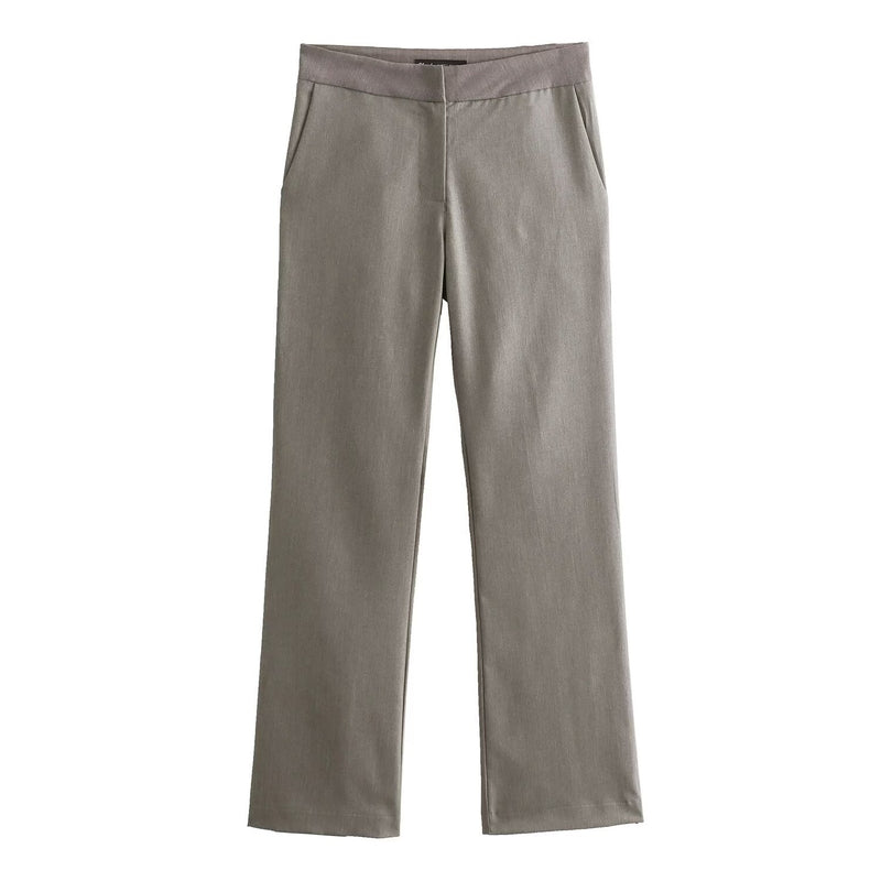 Effortlessly Elegant Pants with a Timeless Design