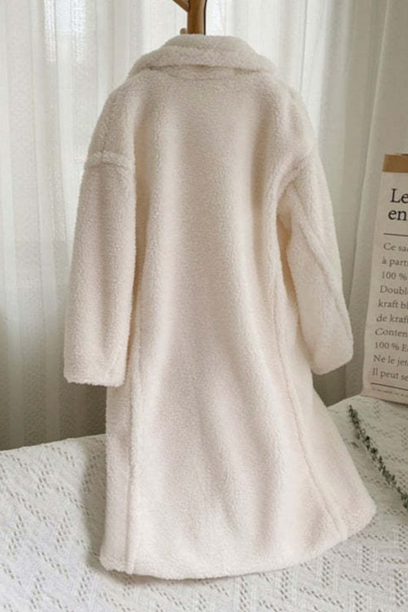 Gracefully Styled Cardigan for Any Occasion