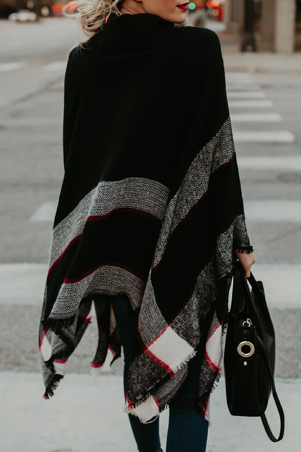 Well Tailored Sweater with a Graceful Silhouette