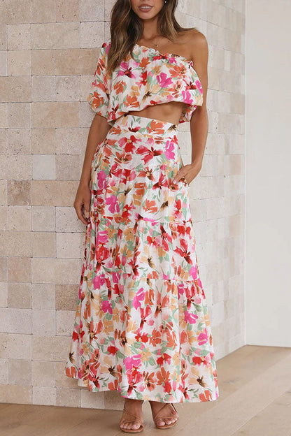 Effortlessly Elegant Garment with a Timeless Design