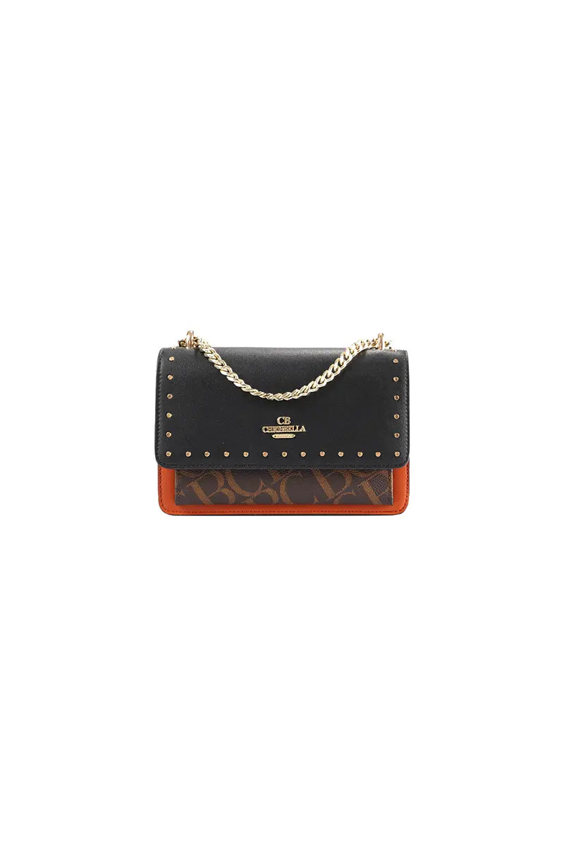 Polished Top with an Effortless Classic Look