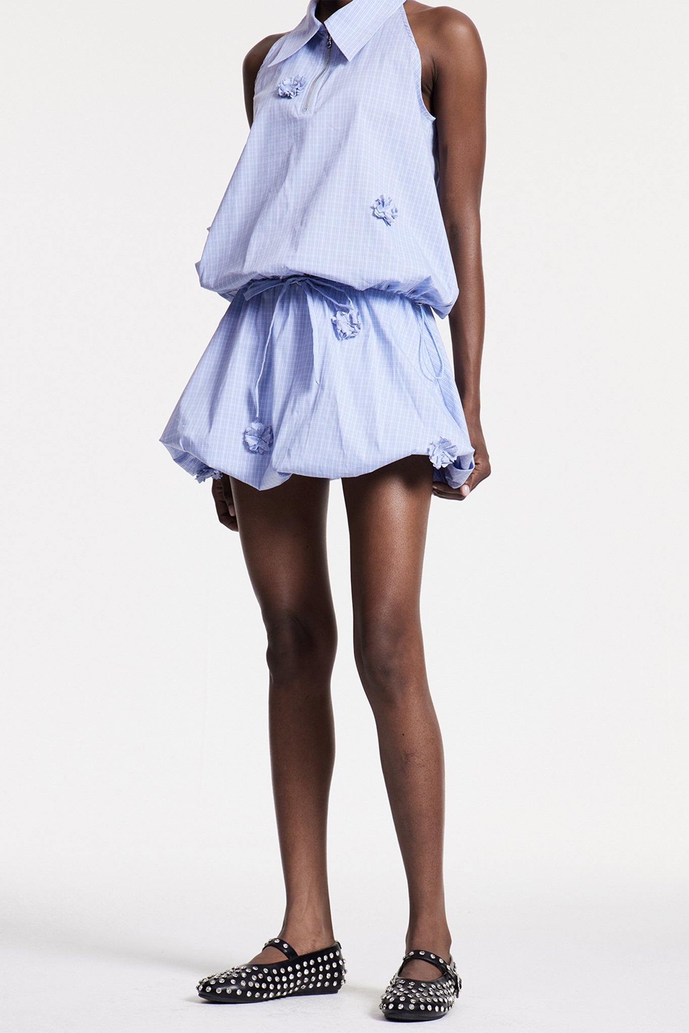 Beautifully Finished Garment in a Timeless Design
