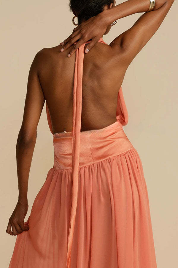 Gracefully Styled Dress for Any Occasion