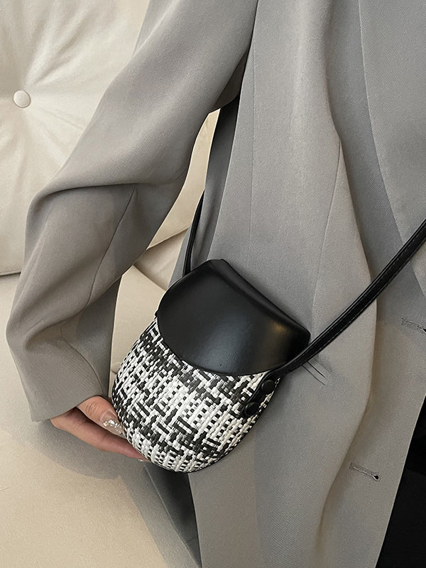 Sophisticated Bag with a Clean Classic Look