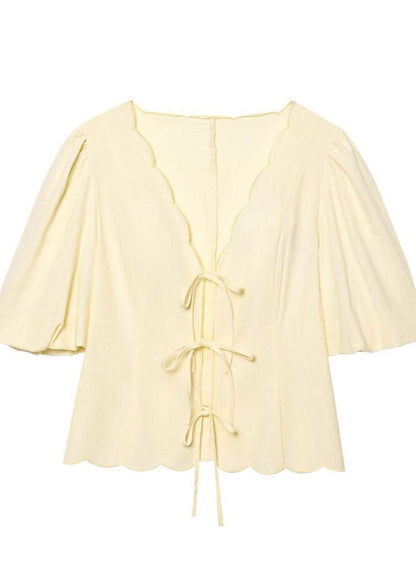 Classic Vintage & Enduringly Stylish Blouse