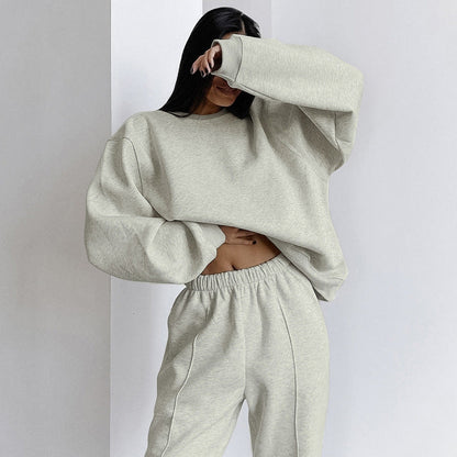 Classic Vintage Sweater with a Flattering Fit
