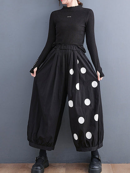 A Vintage Style Pants with Delicate Timeless Details