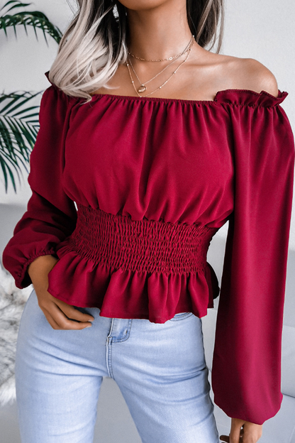 Effortlessly Elegant Top with a Timeless Design