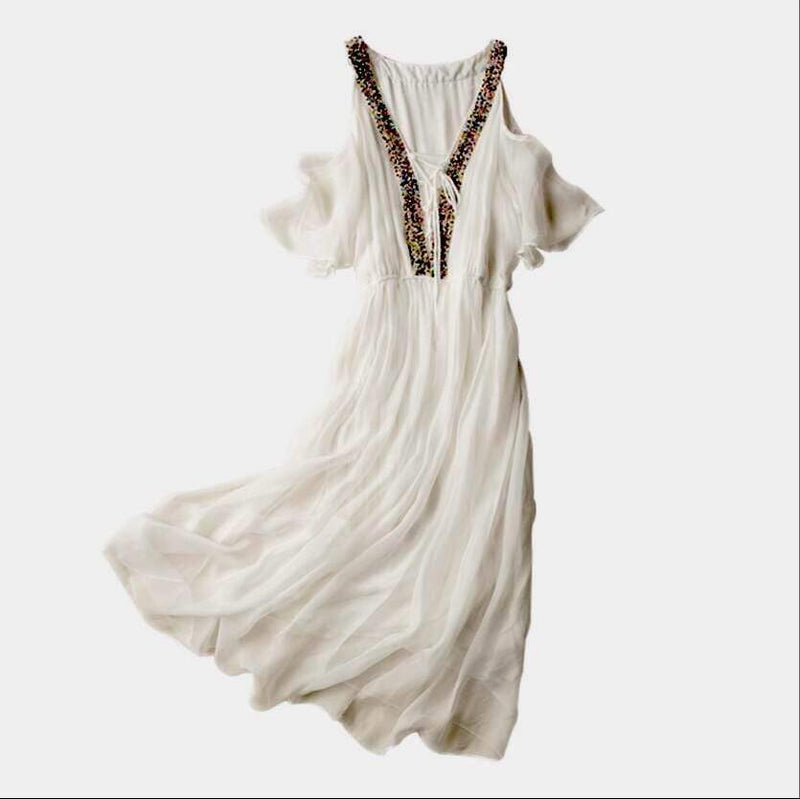 Well Tailored Dress with a Graceful Silhouette