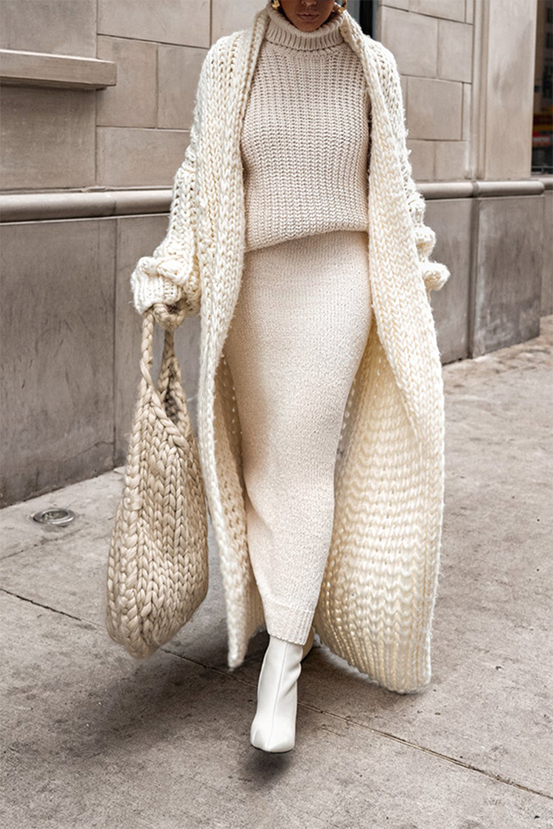 Classic Vintage Cardigan with a Flattering Fit