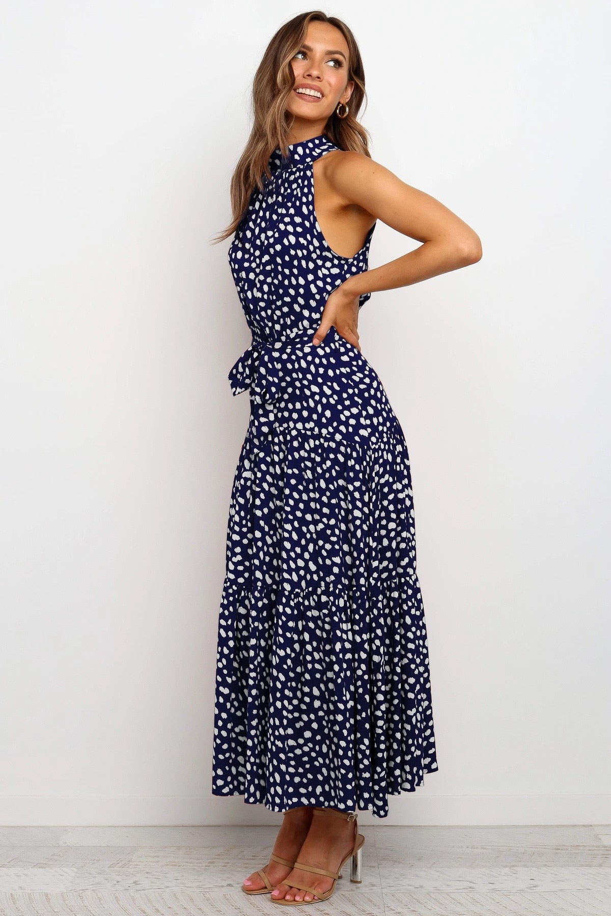 Classic Vintage & Enduringly Stylish Dress