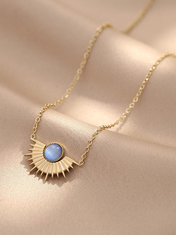 Beautifully Finished Garment in a Timeless Design