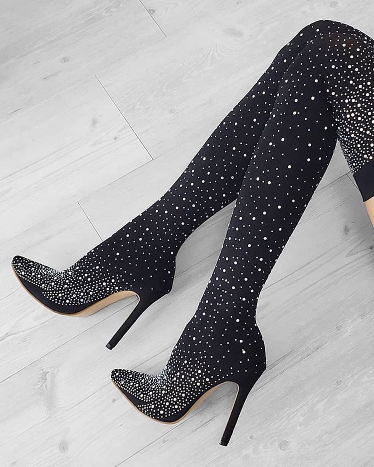 A Vintage Style Heels with Delicate Timeless Details