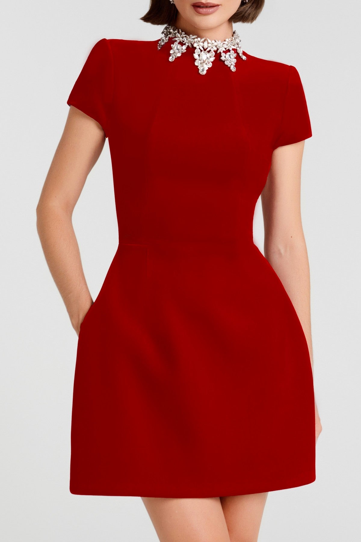 Well Tailored Dress with a Graceful Silhouette