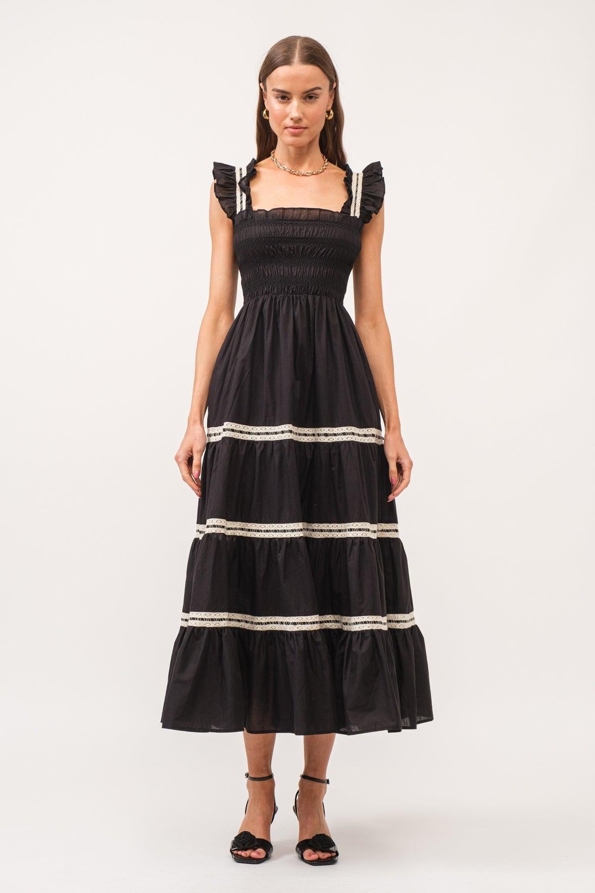 Polished Dress with an Effortless Classic Look